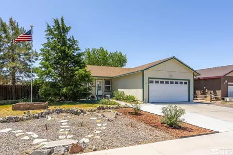 758 Tamsen Rd, Fernley, NV 89408