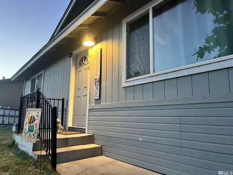 960 Sunset, Fallon, NV 89406 photo 2