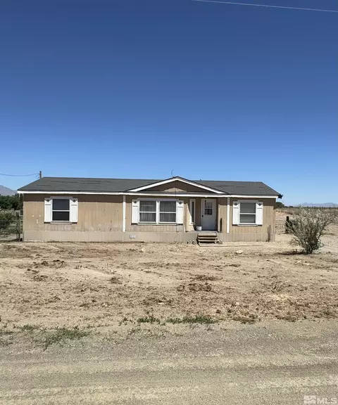 8825 E Hunt Ave, Winnemucca, NV 89445