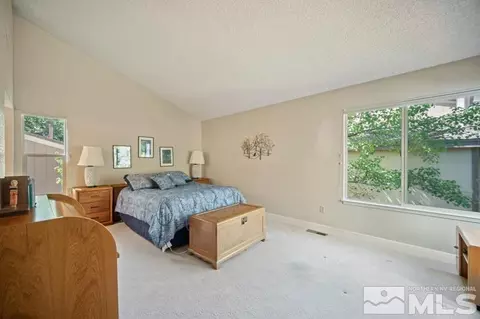 330 E Riverview Cir, Reno, NV 89509 photo 16
