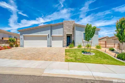 8383 Castletroy Dr, Verdi, NV 89439