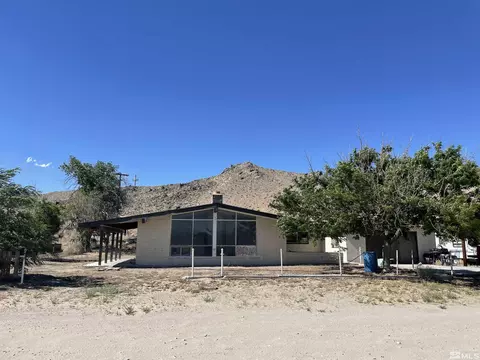150 Bowman Ln, Yerington, NV 89447