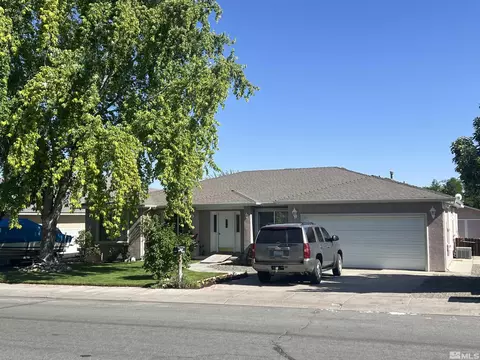 5279 Offenhauser Dr, Winnemucca, NV 89445