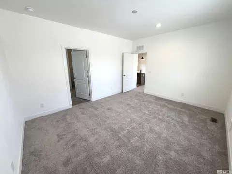 252 E 9th St, Sun Valley, NV 89433 photo 18