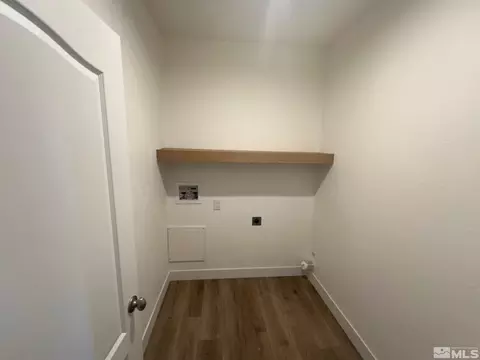 252 E 9th St, Sun Valley, NV 89433 photo 12