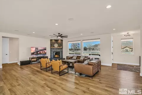 1355 Downs Dr, Minden, NV 89423 photo 9