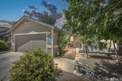 422 Sheep Camp Dr, Dayton, NV 89403