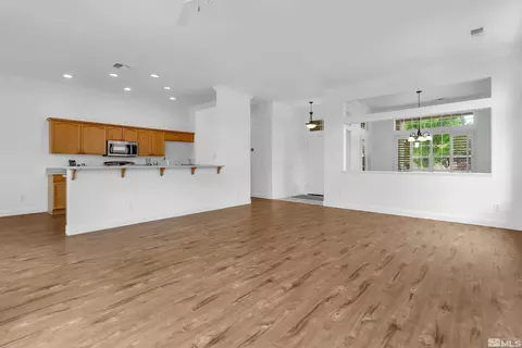 10445 Arbor Way, Reno, NV 89521 photo 9