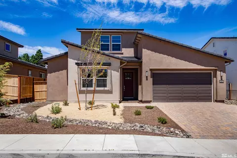 247 Commodore Dr, Verdi, NV 89439