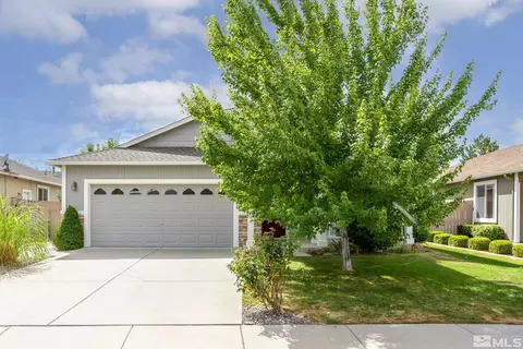 10147 Cascade Falls Dr, Reno, NV 89521