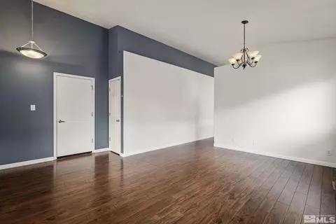 10147 Cascade Falls Dr, Reno, NV 89521 photo 5