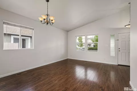 10147 Cascade Falls Dr, Reno, NV 89521 photo 7