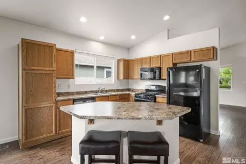 10147 Cascade Falls Dr, Reno, NV 89521 photo 8