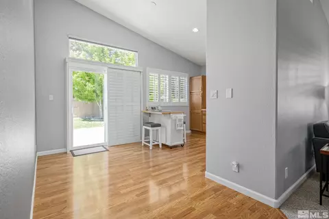 10131 Cascade Falls Dr, Reno, NV 89521 photo 12