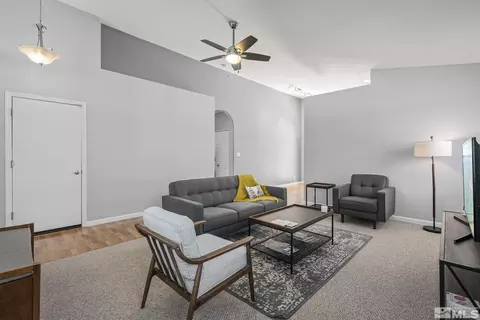 10131 Cascade Falls Dr, Reno, NV 89521 photo 5