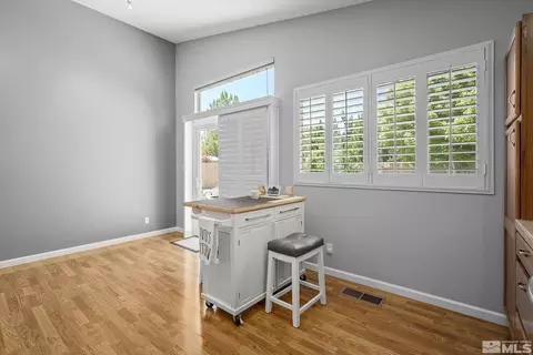 10131 Cascade Falls Dr, Reno, NV 89521 photo 11
