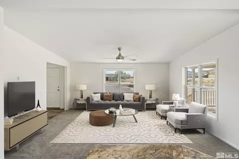 7570 Remington Rd, Silver Springs, NV 89429