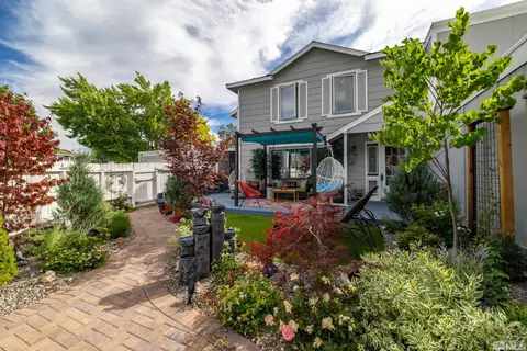 7568 Cumberland Cir, Reno, NV 89511