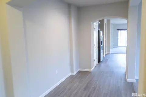 206 Hazelnut Ct, Fernley, NV 89408 photo 9