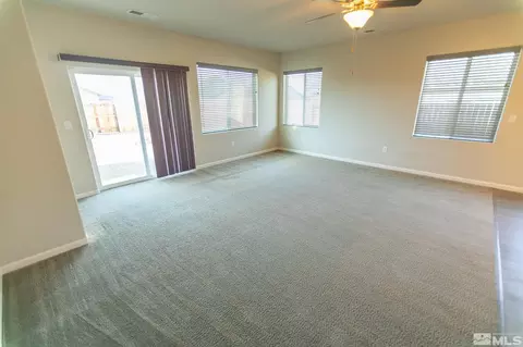 206 Hazelnut Ct, Fernley, NV 89408 photo 14