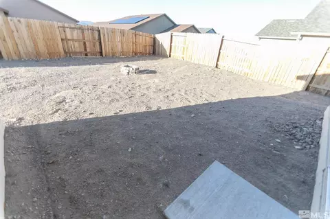 206 Hazelnut Ct, Fernley, NV 89408 photo 25