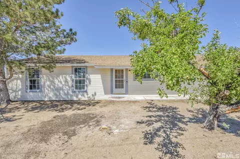 209 Mary Ln, Dayton, NV 89403