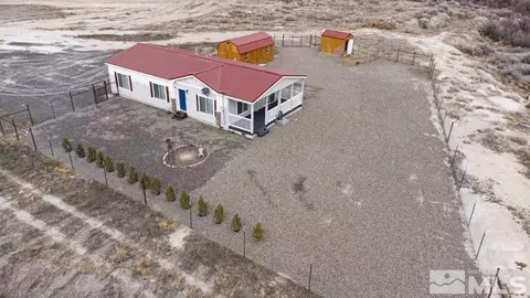 98 Riverbanks Ct, Lovelock, NV 89419