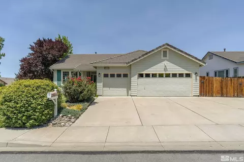 1500 Squirreltail Dr, Sparks, NV 89436