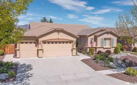 520 Cypress Pt, Dayton, NV 89403
