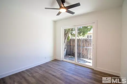 319 E Long St, Carson City, NV 89706 photo 9