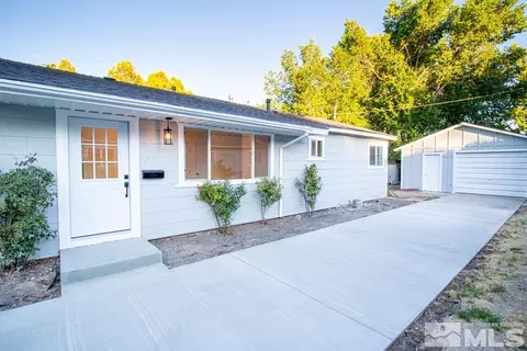 319 E Long St, Carson City, NV 89706 photo 17