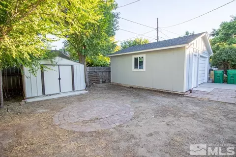 319 E Long St, Carson City, NV 89706 photo 15
