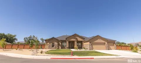 385 White Hawk Rd, Fernley, NV 89408