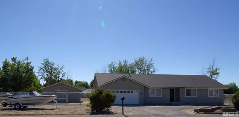 1015 Jennys Ln, Fernley, NV 89408