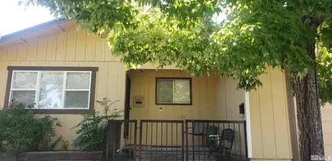 2165 Edgemar Cir, Reno, NV 89512