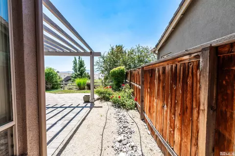 8772 Lynrock Cir, Reno, NV 89523 photo 31