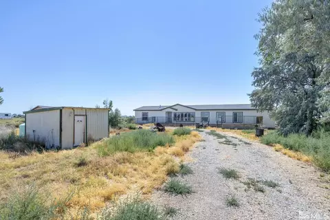 999 Clark Ln, Fallon, NV 89406 photo 3