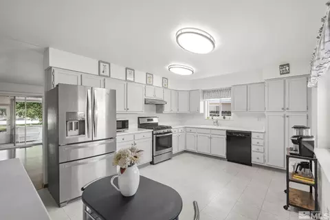 1815 Chelcie St, Fallon, NV 89406 photo 4