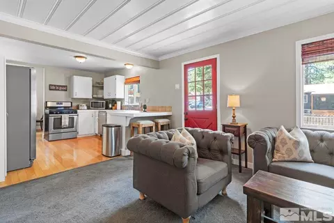 2596 Fountain Ave, South Lake Tahoe, CA 96150