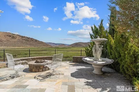 3697 Herons Landing Dr, Reno, NV 89502