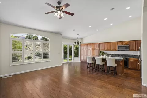 4245 Great Falls Loop, Reno, NV 89511 photo 10