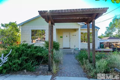 1290 Bon Rea Way, Reno, NV 89503