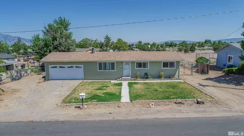1368 Jobs Peak Dr, Gardnerville, NV 89460