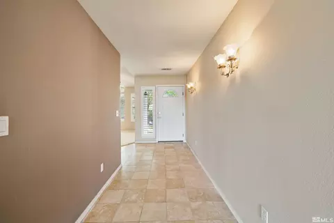 6070 Eagle Meadows Ct, Reno, NV 89519 photo 4