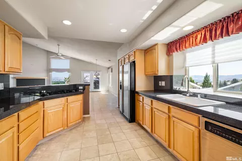 6070 Eagle Meadows Ct, Reno, NV 89519 photo 9