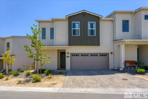 4705 Falcon Rock Ln, Sun Valley, NV 89433