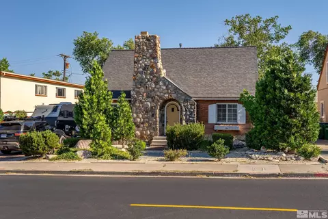 156 Mount Rose St, Reno, NV 89509