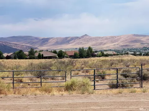 28 Corvato Ct, Sparks, NV 89441