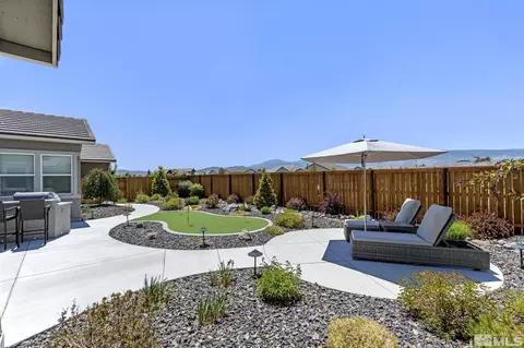 9845 Nahar Ln, Reno, NV 89521