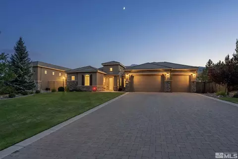 15185 Goldenrod Dr, Reno, NV 89511